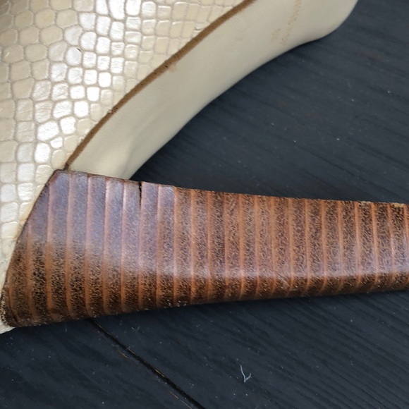 Shoes - Picture 3 of 3